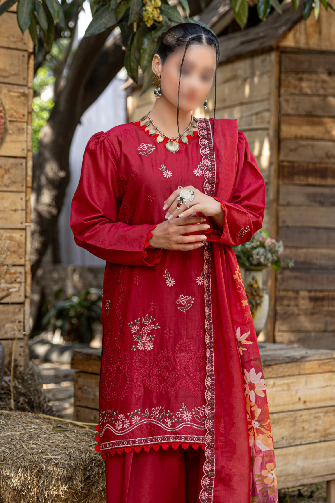 3 Piece - Embroidered Lawn - Andaz 106