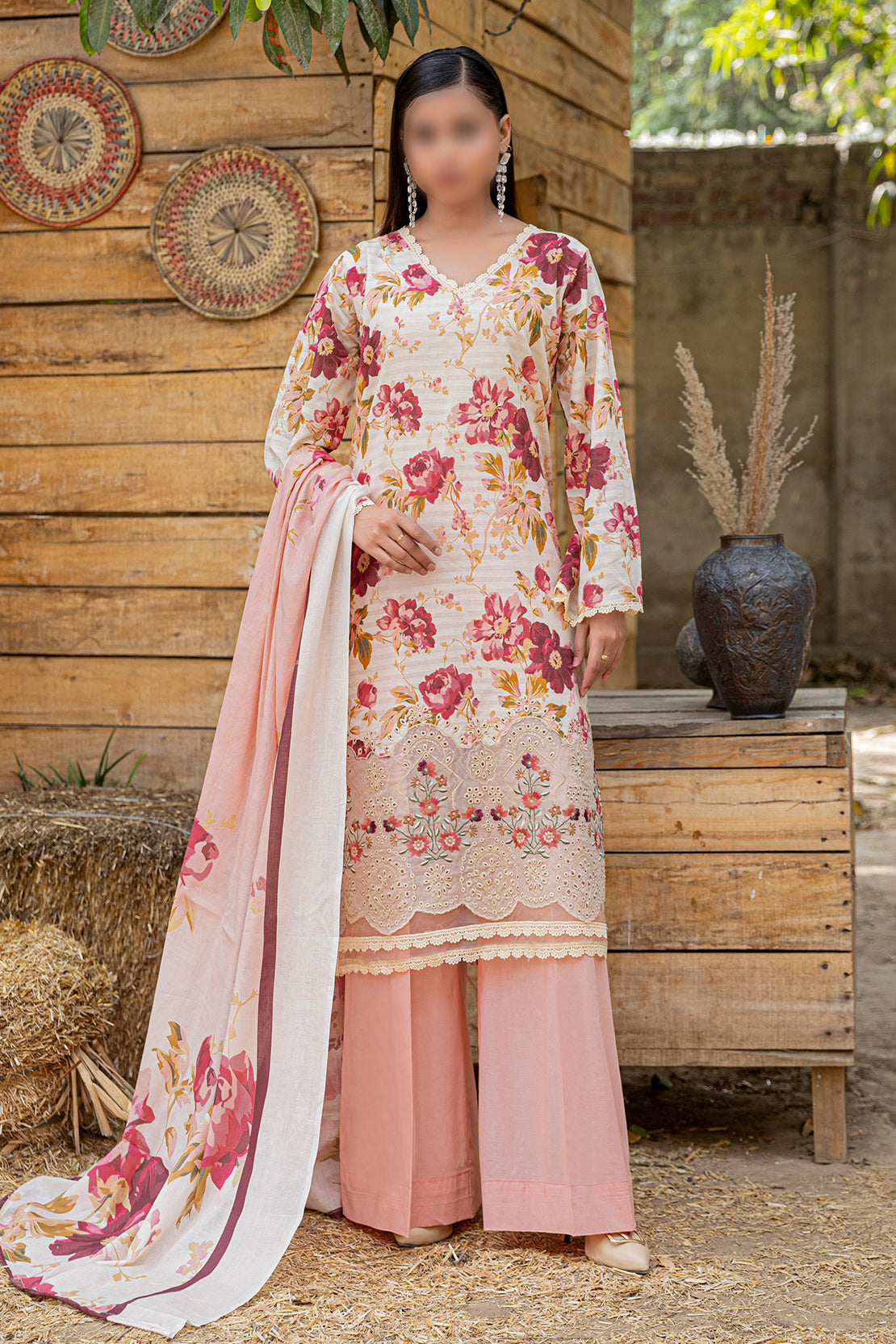 3 Piece - Embroidered Lawn - Bloom 505