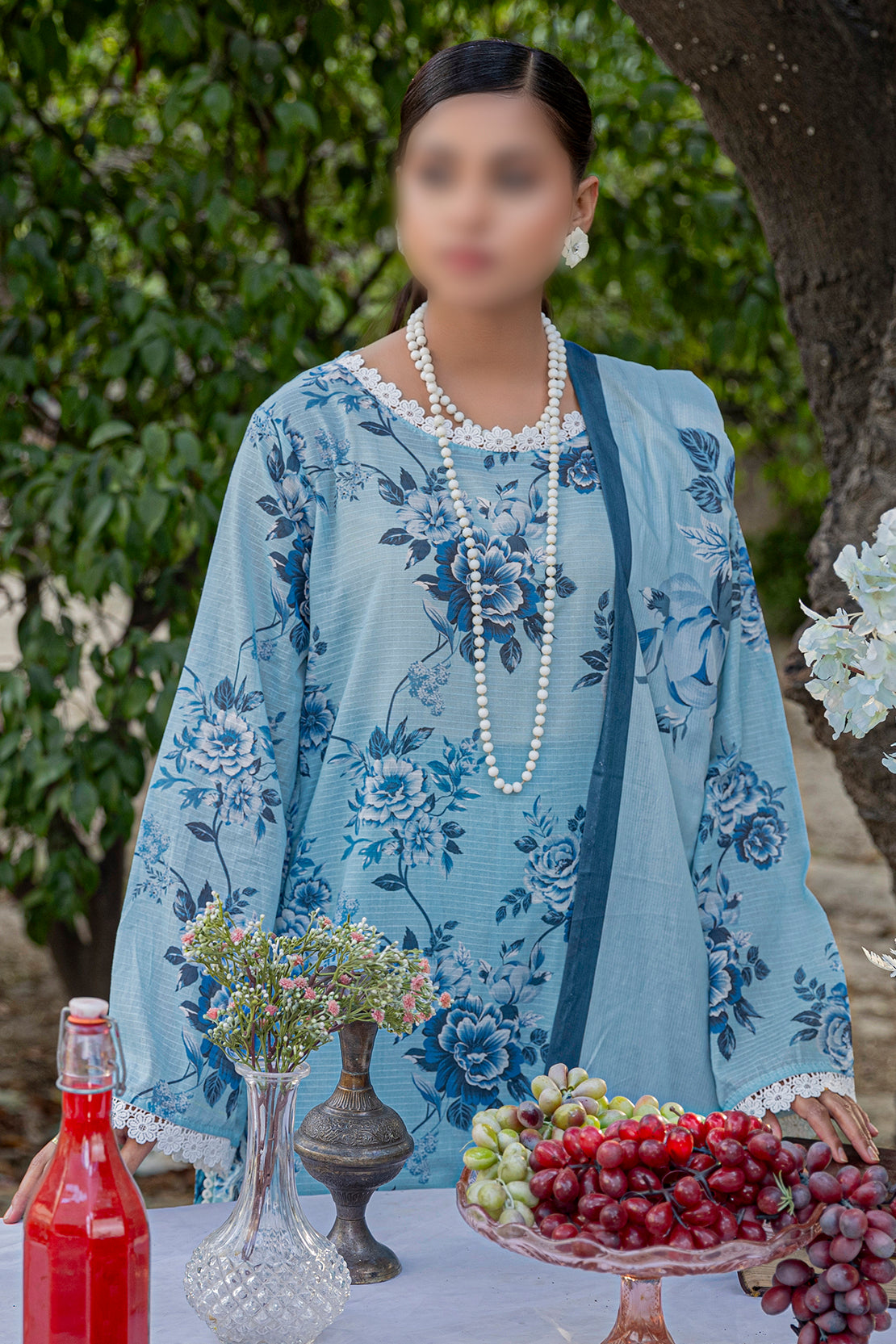 3 Piece - Embroidered Lawn - Bloom 509