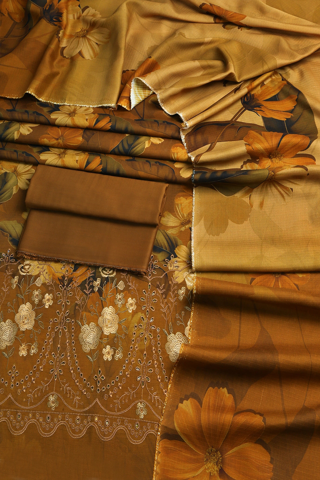 3 Piece - Embroidered Doriya Linen - WD1613