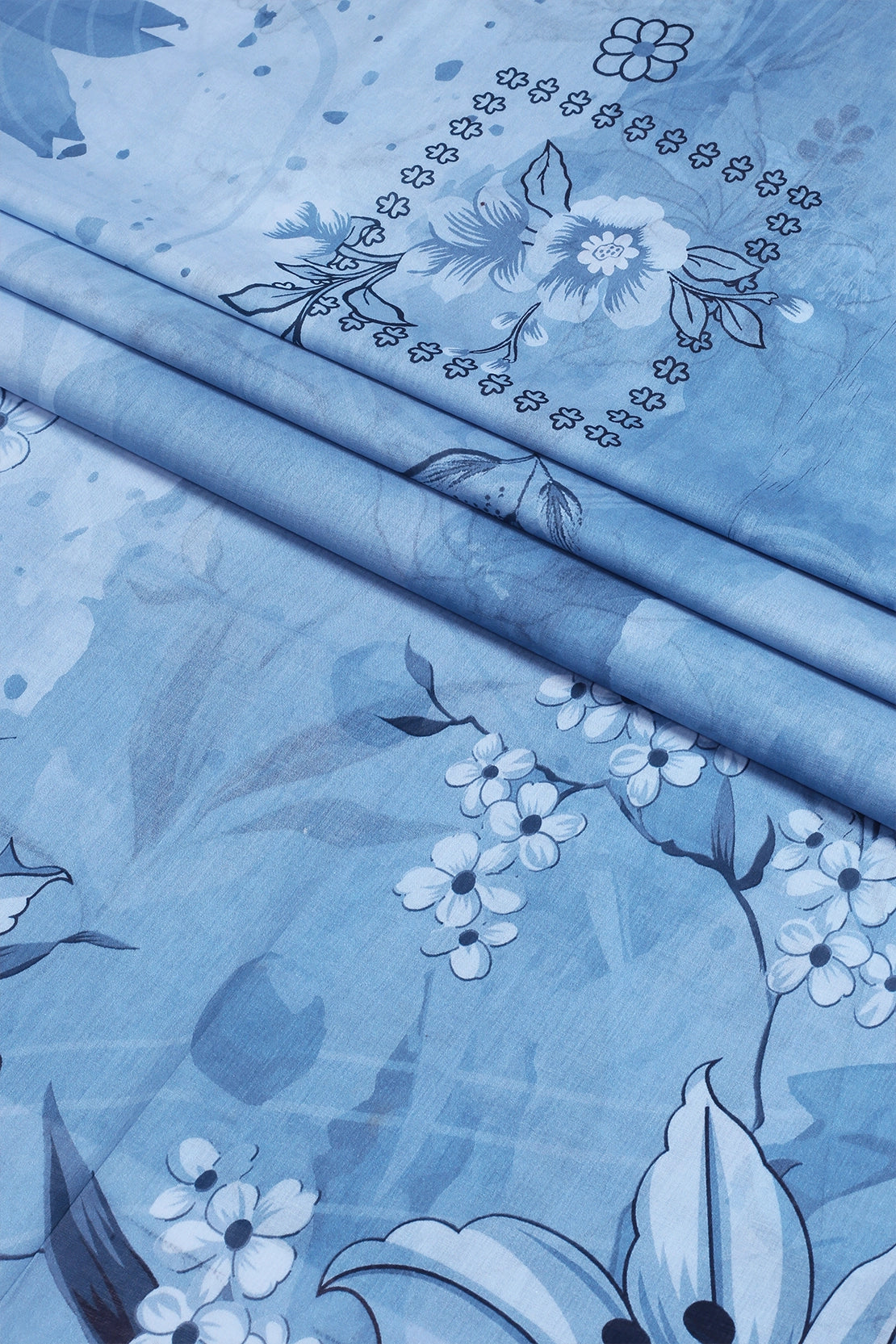 3 Piece - Embroidered Lawn - D1607