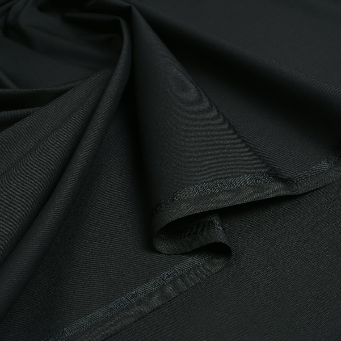 MEN UNSTITCHED - POLY VISCOSE BLEND - PLATINUM - D28