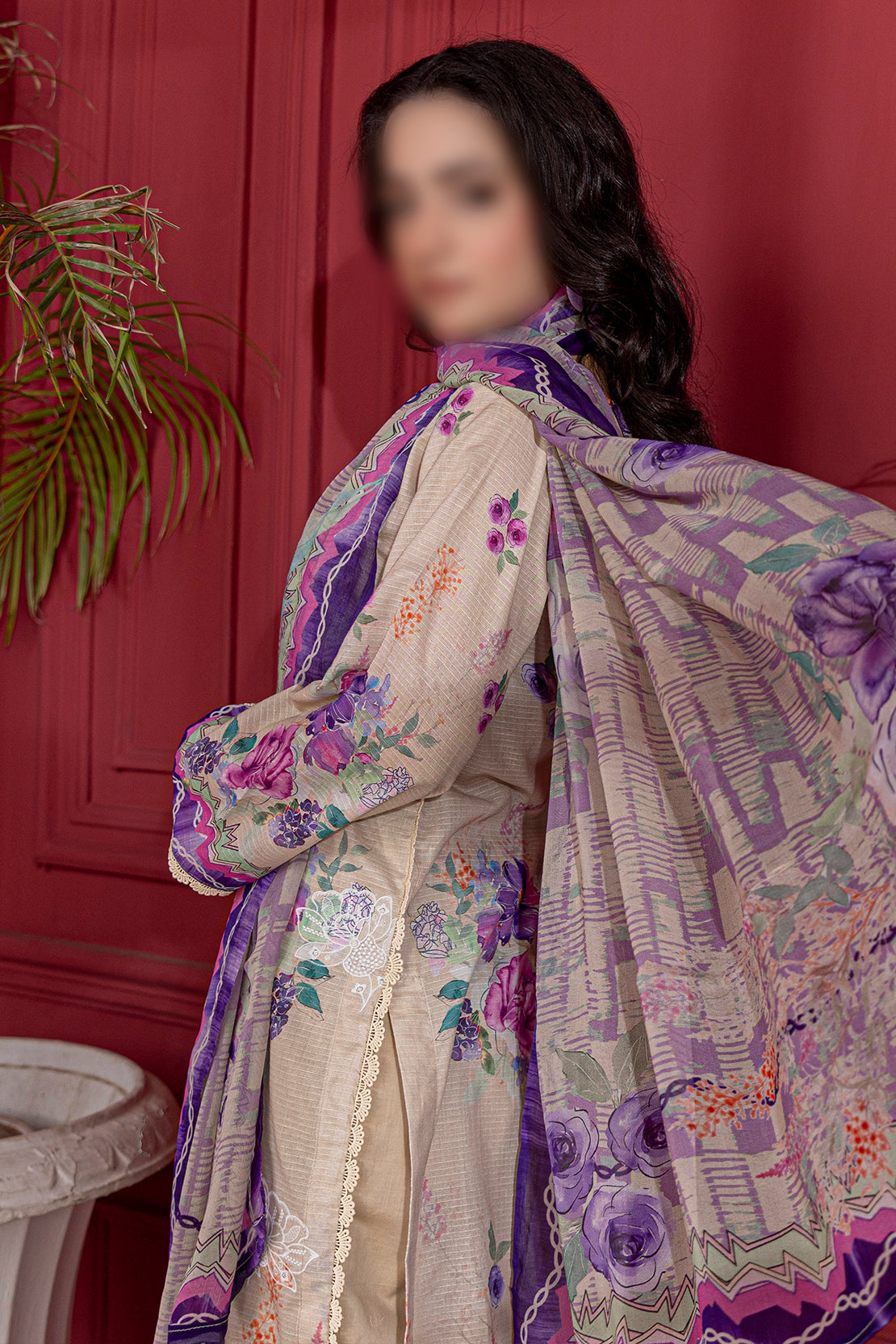 3 Piece - Embroidered Lawn - Luna 105