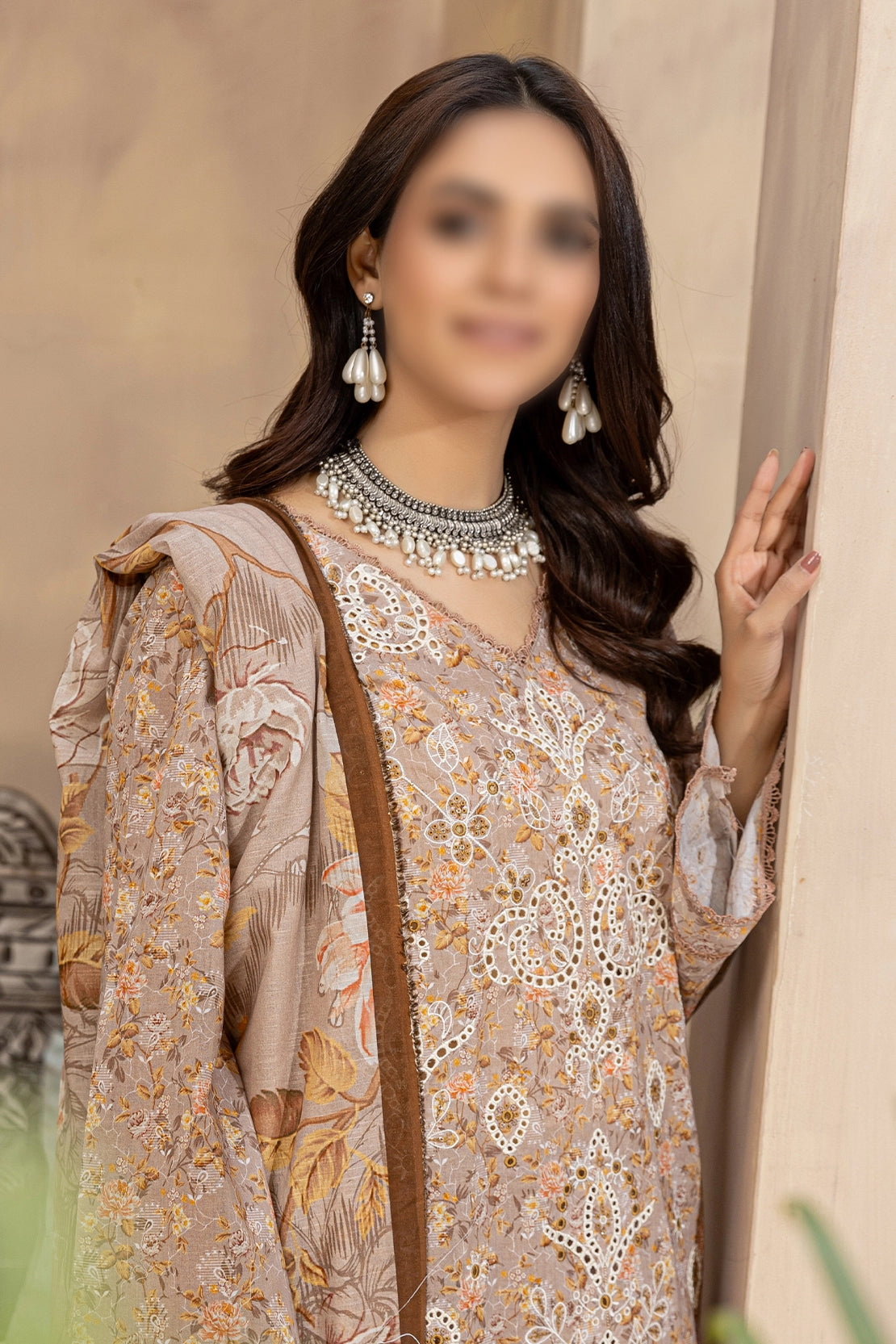 3 Piece - Embroidered Lawn - Parisa 104