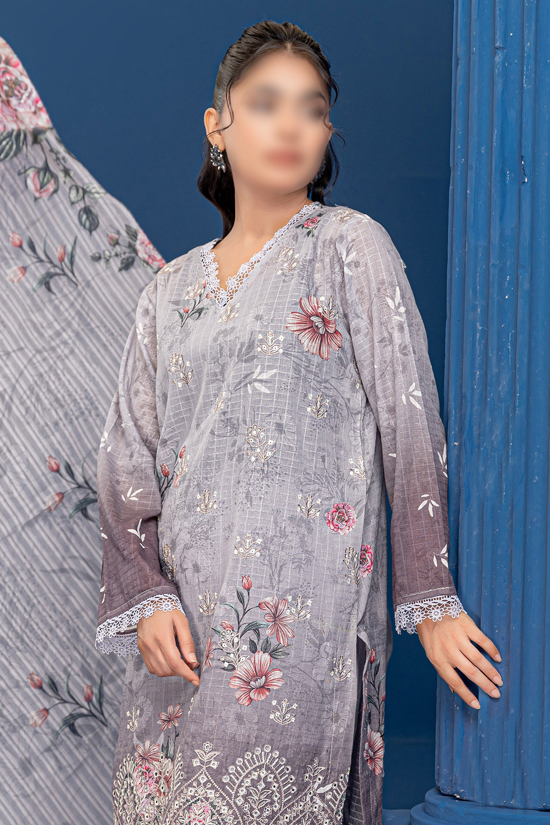 3 Piece - Embroidered Lawn  - Riwayat 210