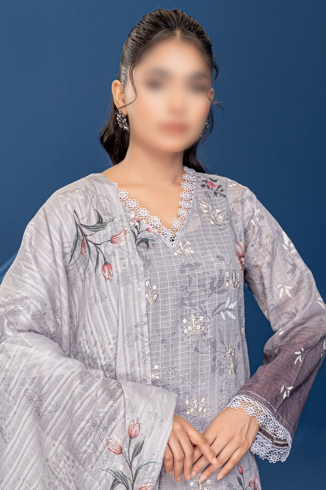3 Piece - Embroidered Lawn - Riwayat 210