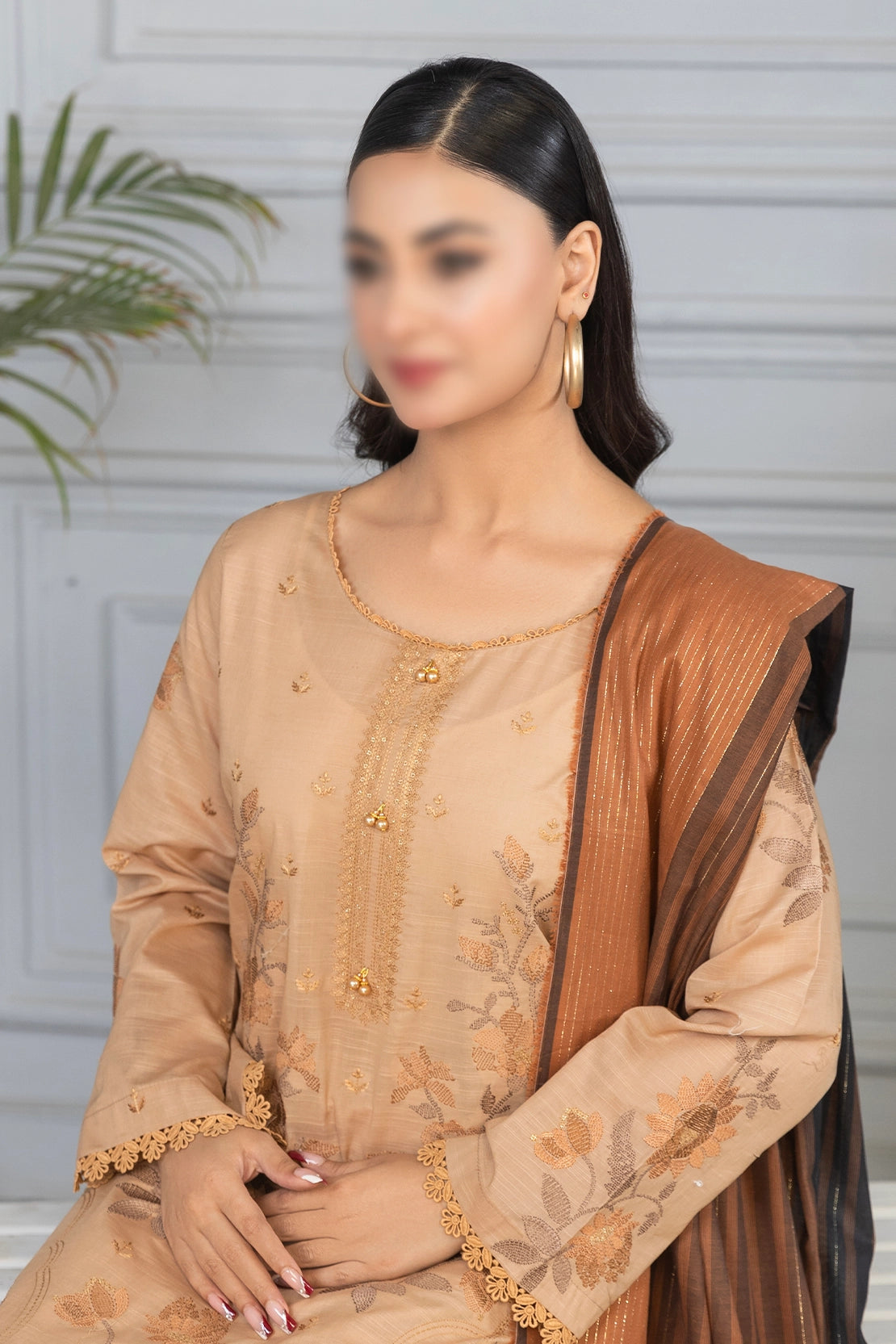 3 Piece - Embroidered Lawn - Roshni 104