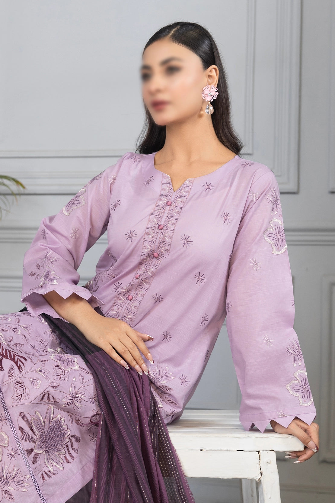 3 Piece - Embroidered Lawn - Roshni 105