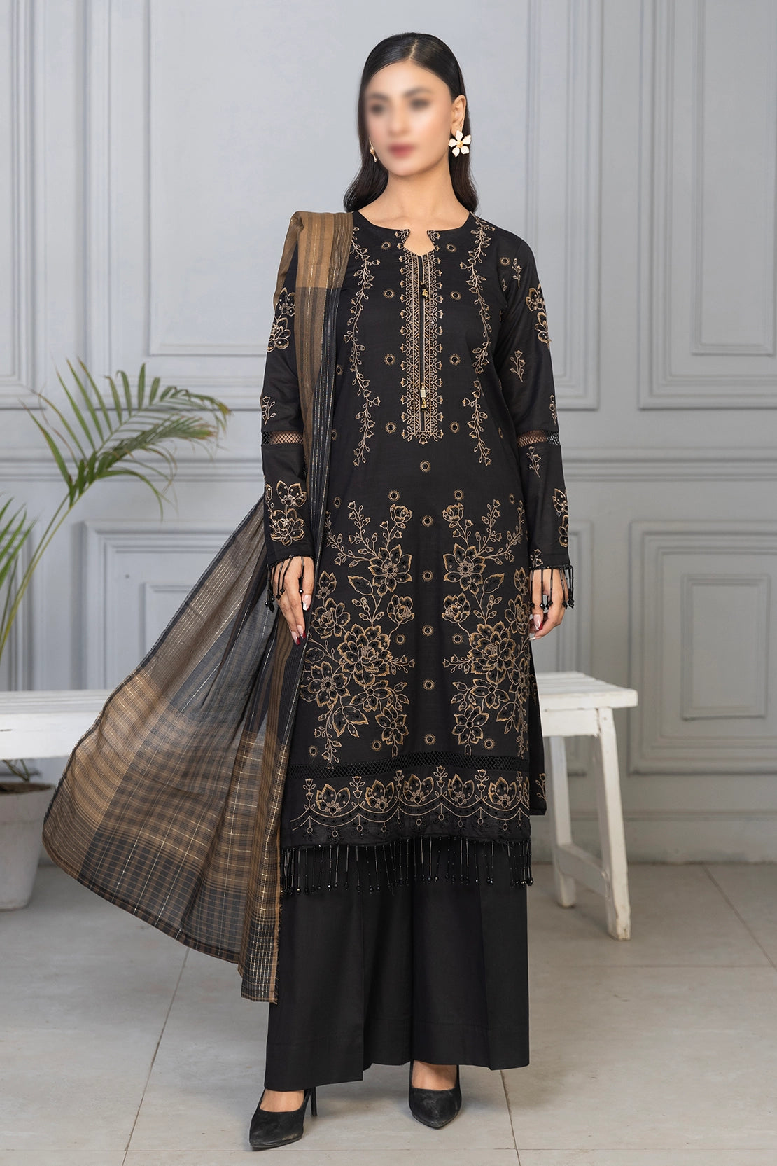 3 Piece - Embroidered Lawn - Roshni 106