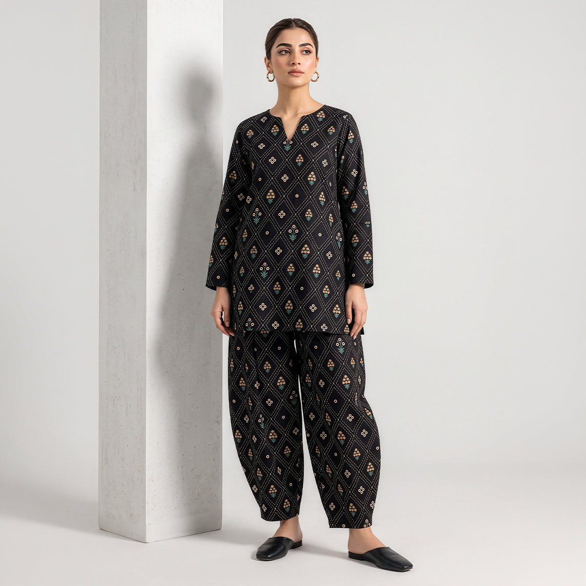 2 Piece - Digitally Printed Linen - D104