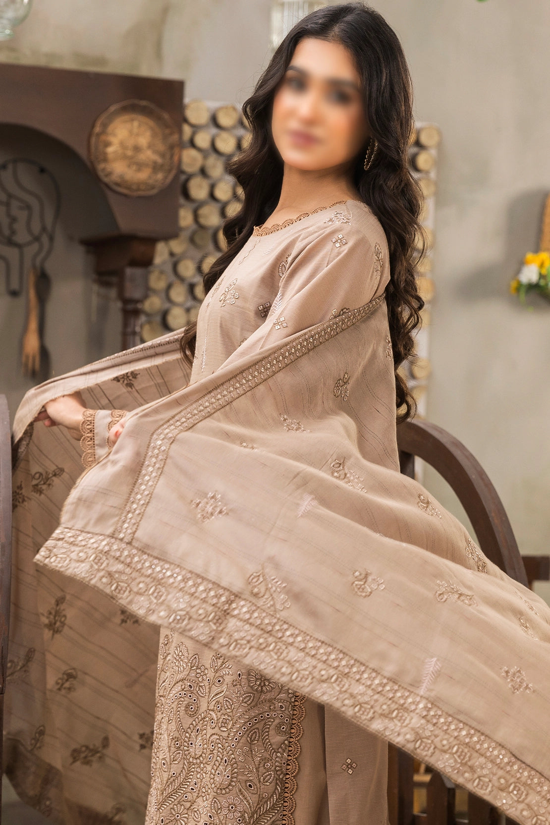 3 Piece - Embroidered Doriya Lawn - Peach 104