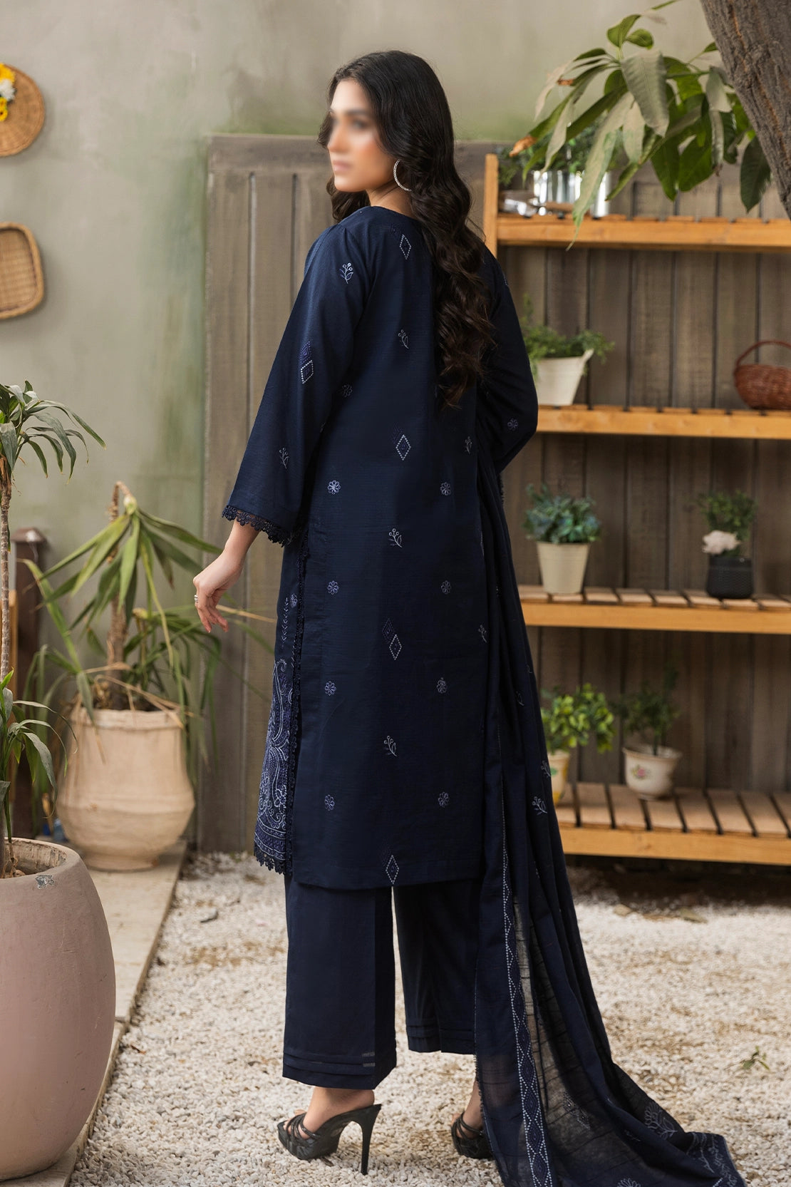 3 Piece - Embroidered Doriya Lawn - Peach 101