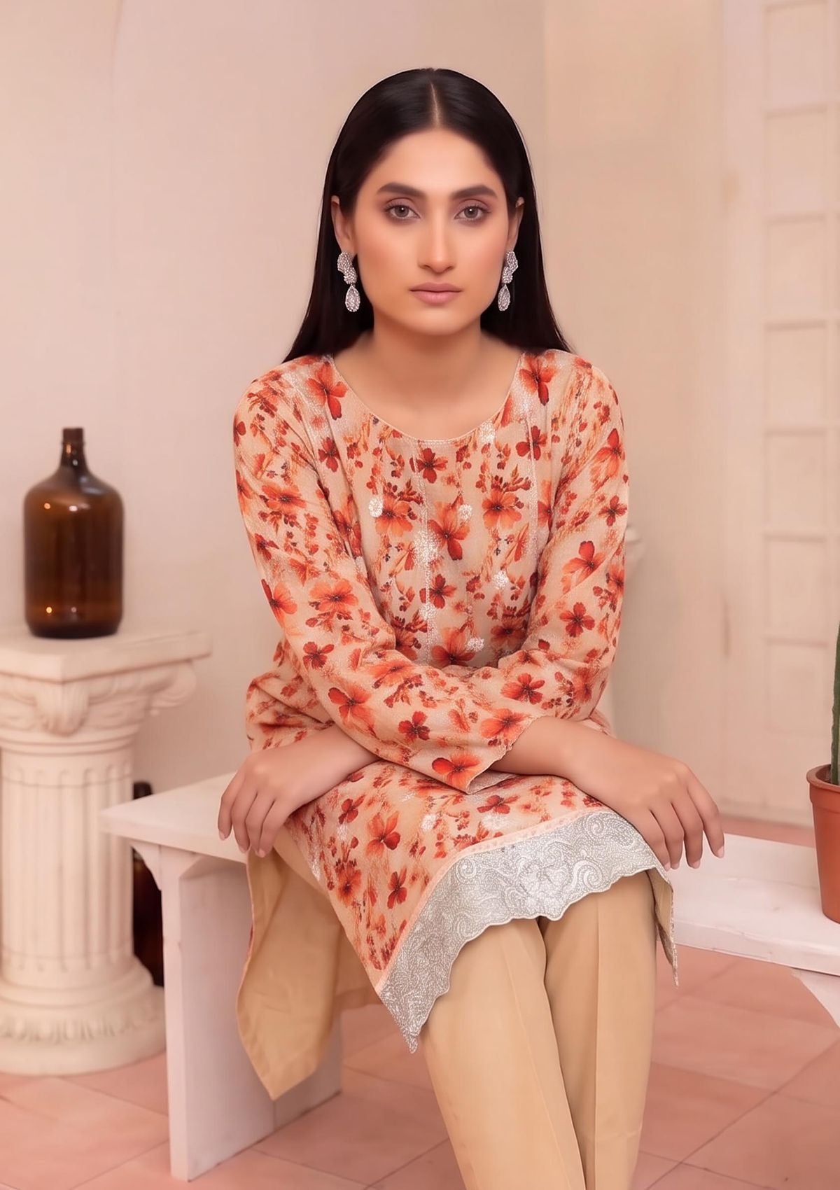 3 Piece - Embroidered Lawn - Fantak V177 - 02