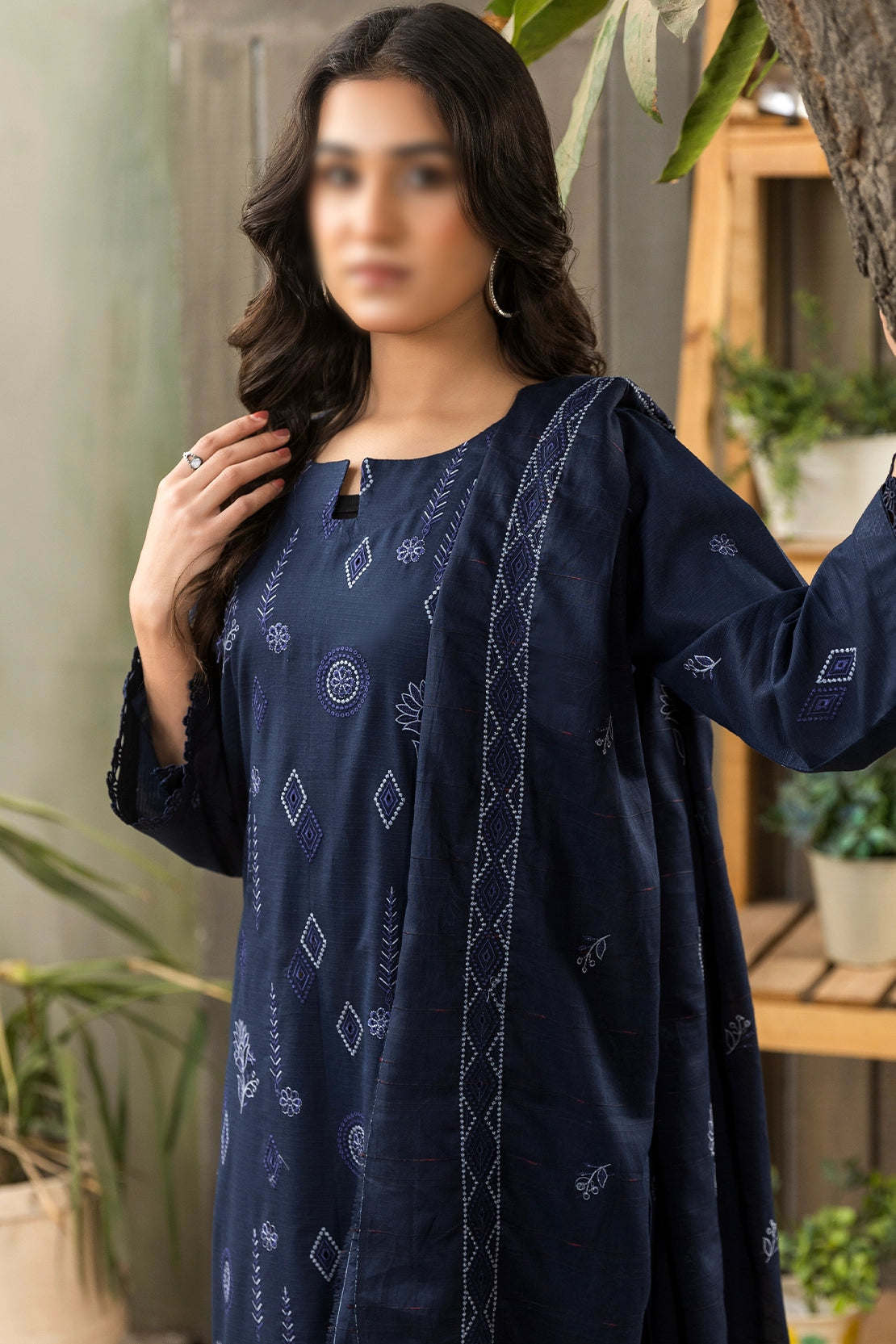 3 Piece - Embroidered Doriya Lawn - Peach 101