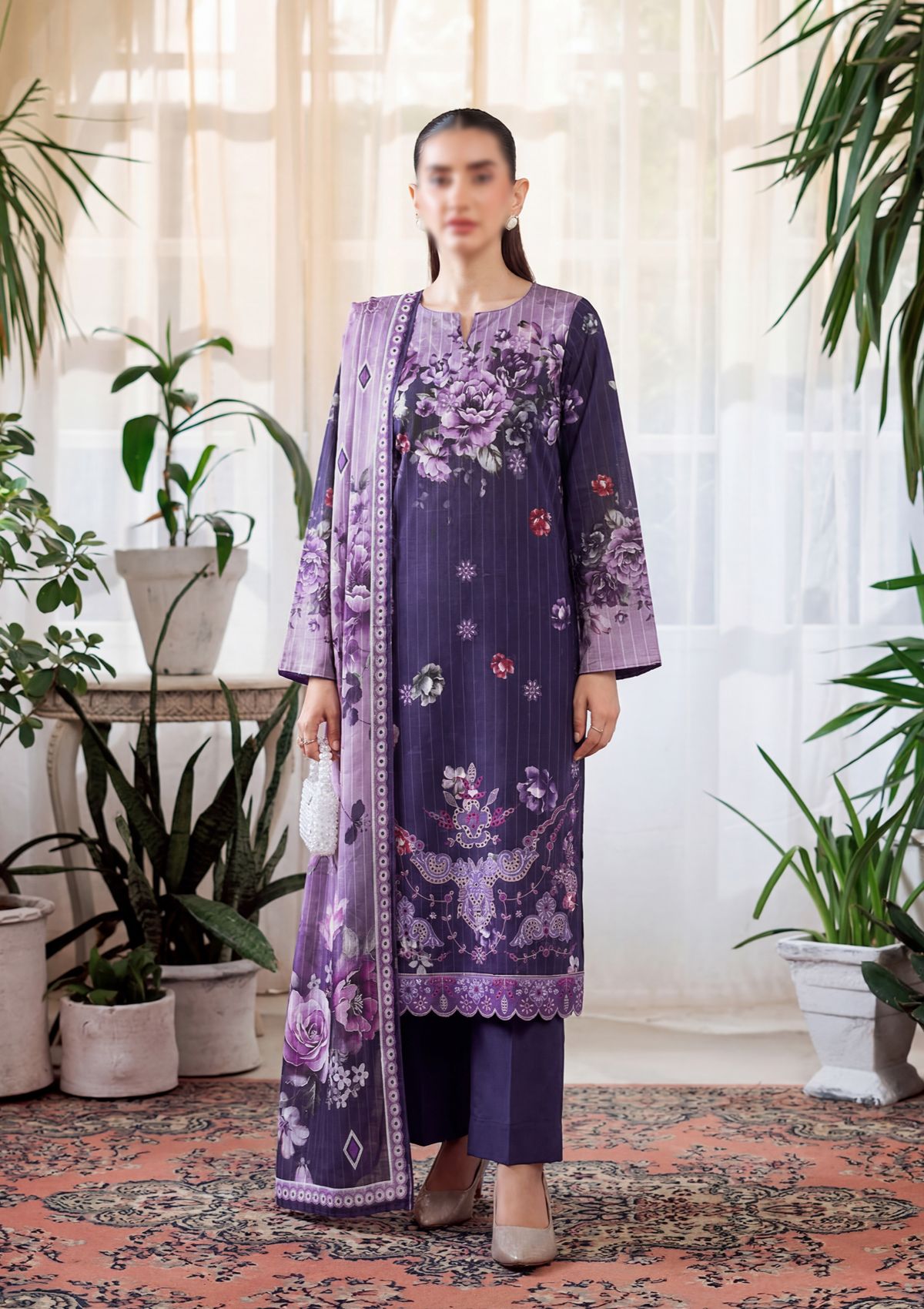 3 Piece - Embroidered Lawn - Fantak V303 - 04