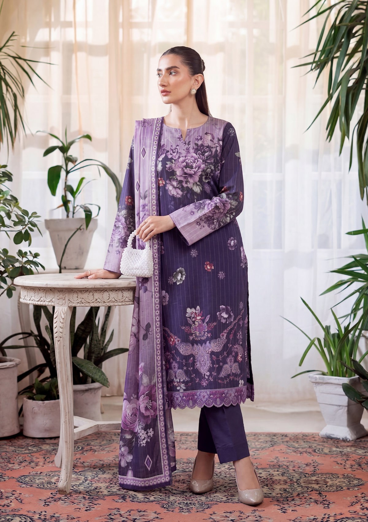 3 Piece - Embroidered Lawn - Fantak V303 - 04