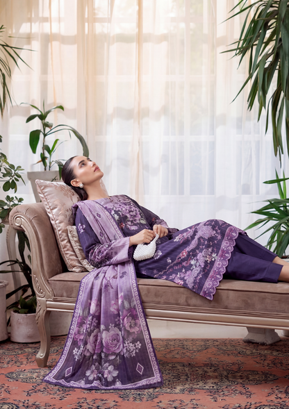 3 Piece - Embroidered Lawn - Fantak V303 - 04