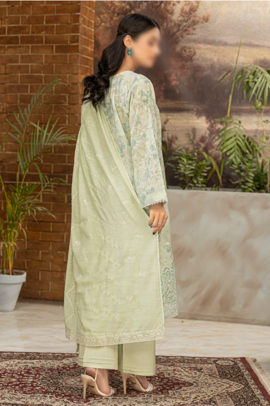 3 Piece - Embroidered Lawn - Aleen 104