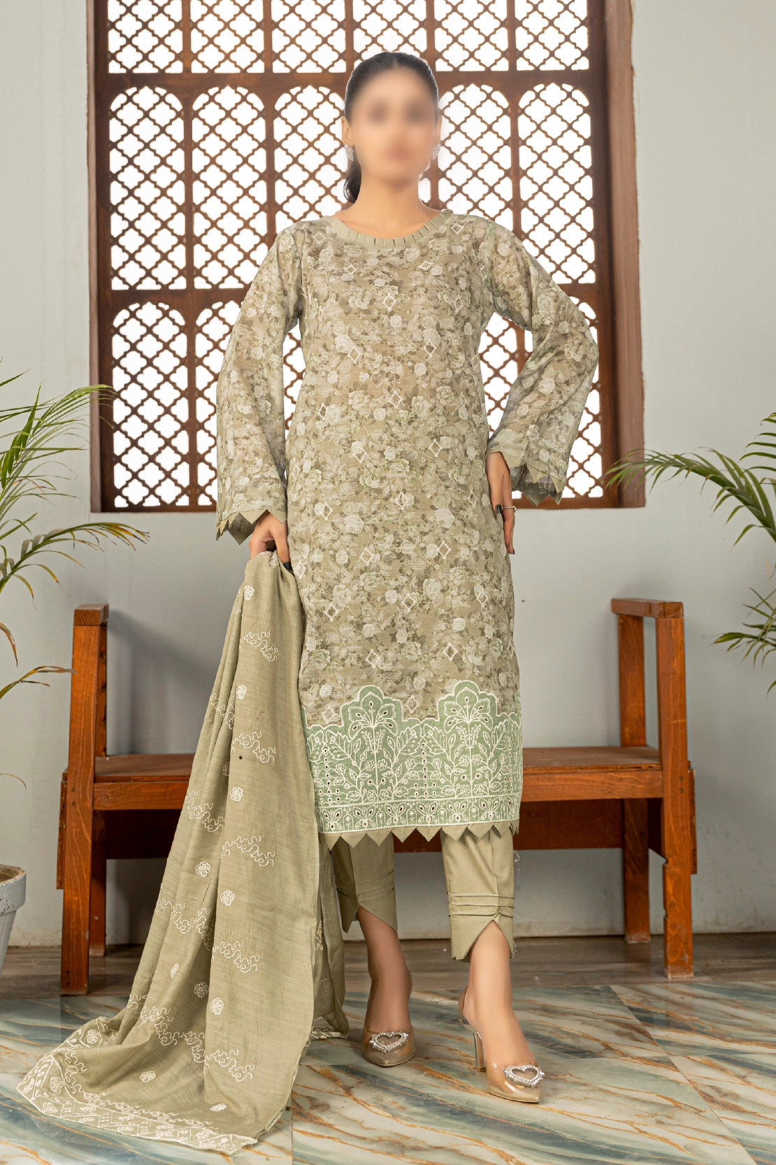 3 Piece - Embroidered Lawn - Aleen 106