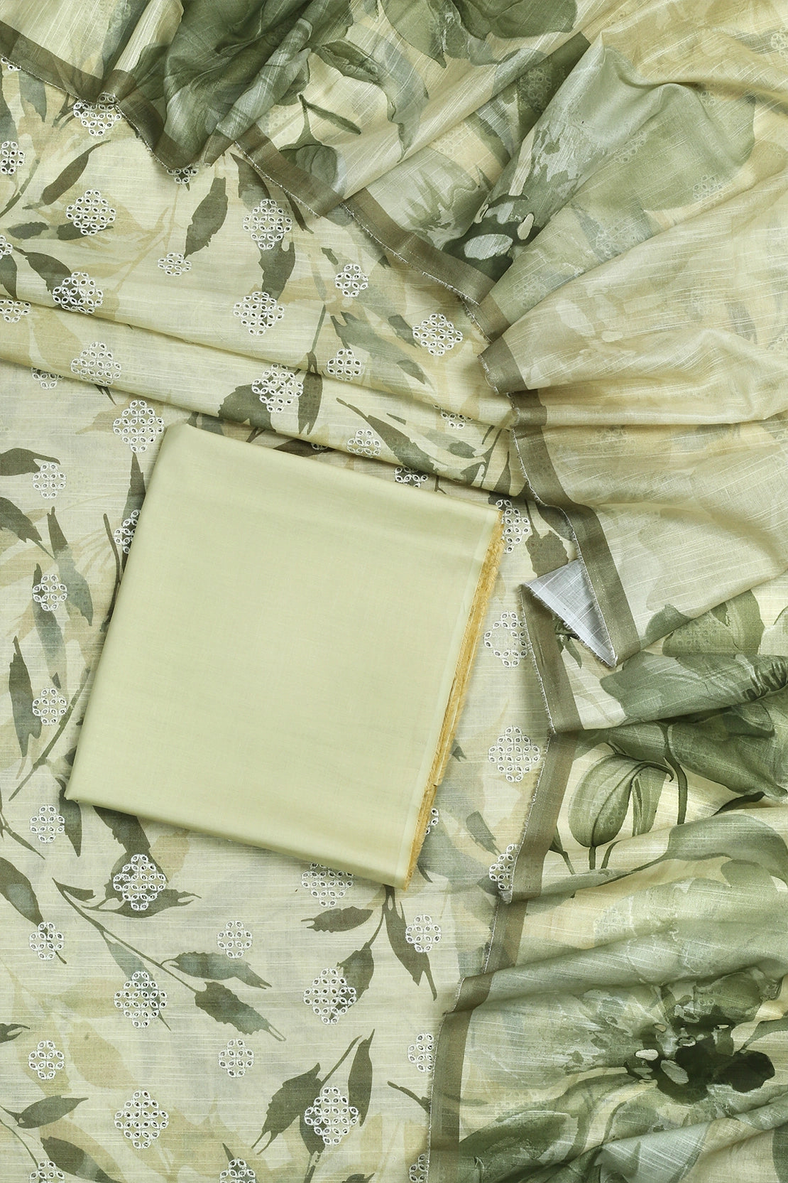 3 Piece - Embroidered Lawn - D2003