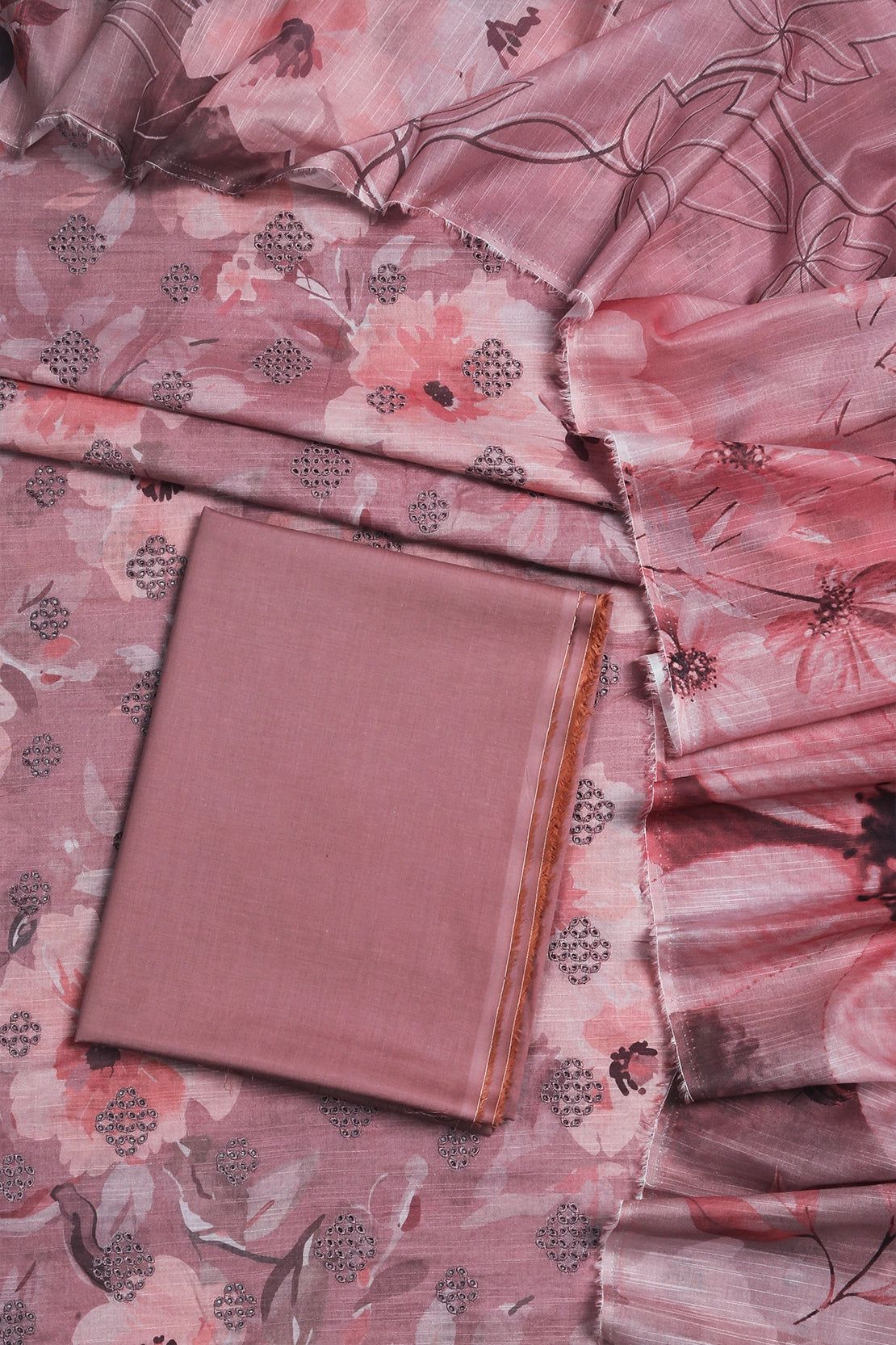 3 Piece - Embroidered Lawn - D2006