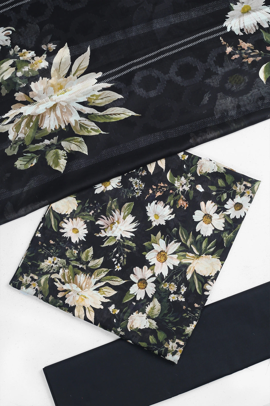 3 Piece - Digitally Printed Lawn - F26 - D2807