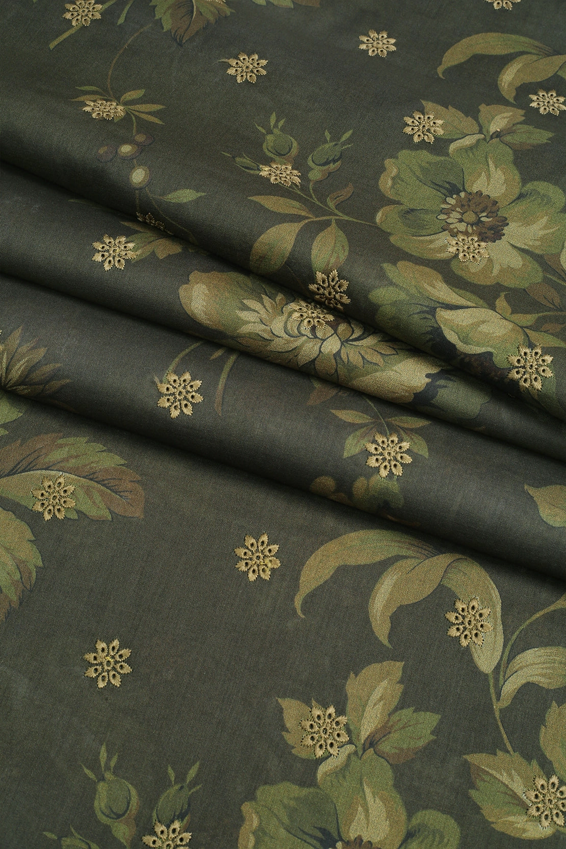 3 Piece - Embroidered Lawn - F40 - D2910