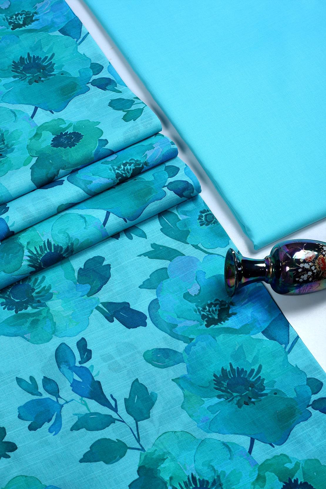 2 Piece - Digitally Printed Slub Lawn - D3910