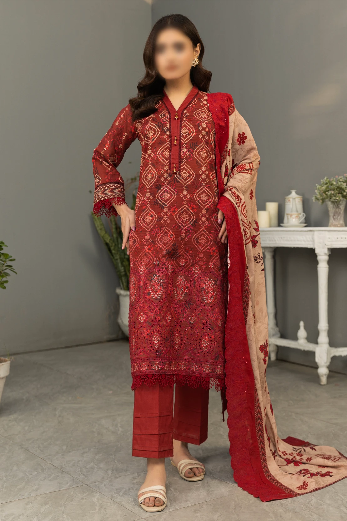 3 Piece - Embroidered Lawn - Dastak 107