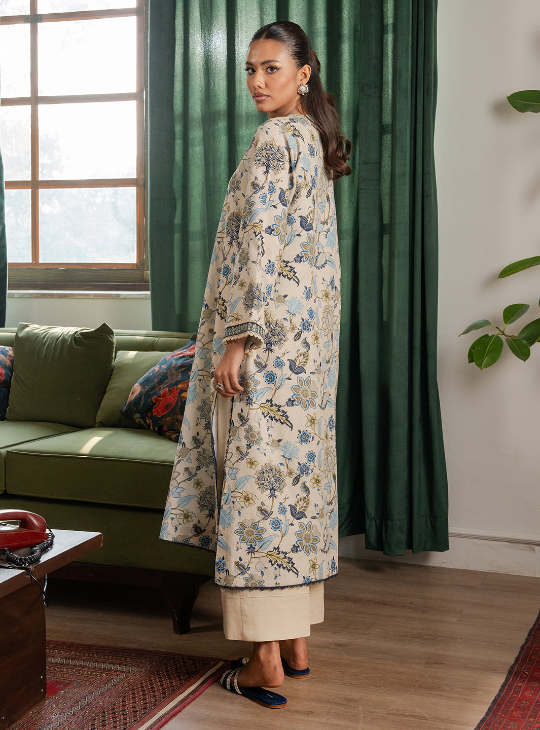 2 Piece - Printed Khaddar - Lumiere - Ivory Mist