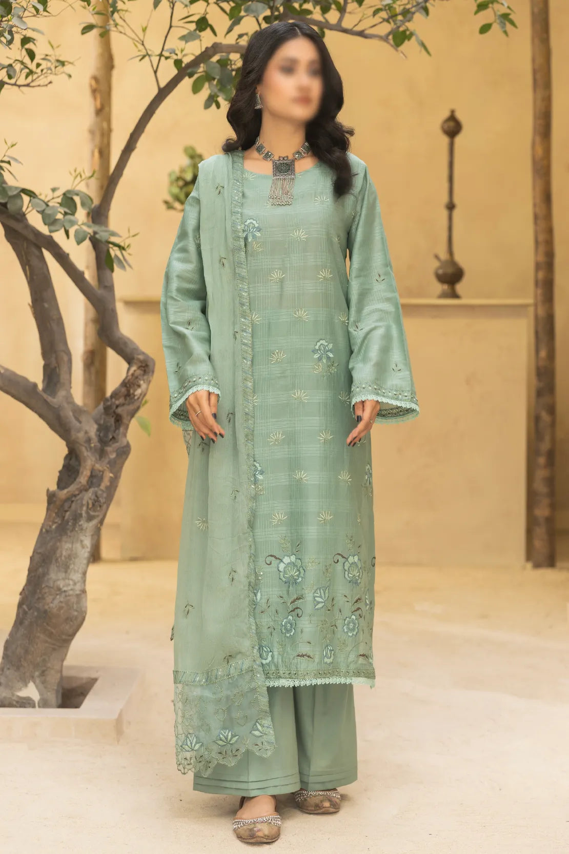 3 Piece - Embroidered Lawn - Nazakat 101