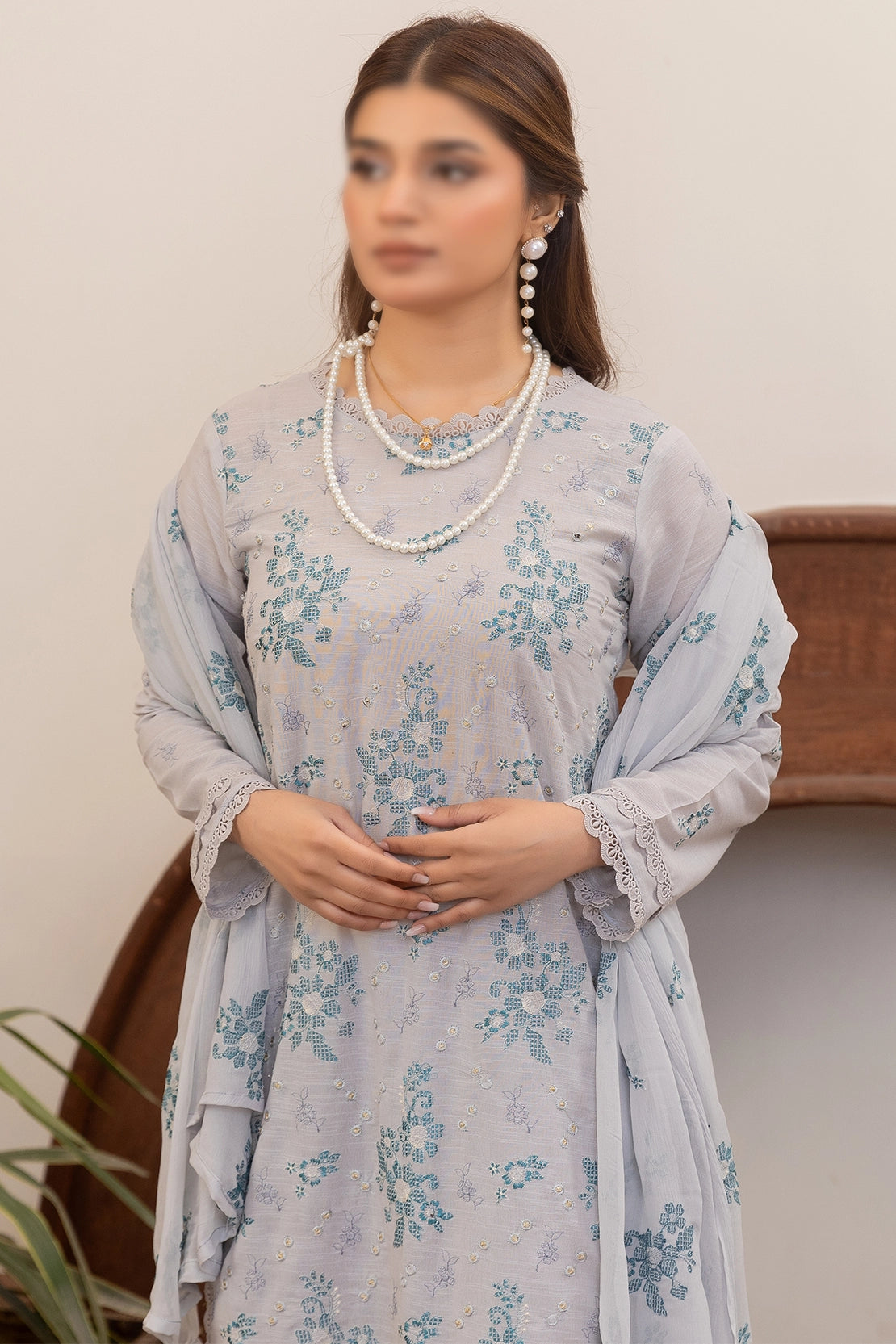 3 Piece - Embroidered Lawn Slub Karandi - Nafees 101