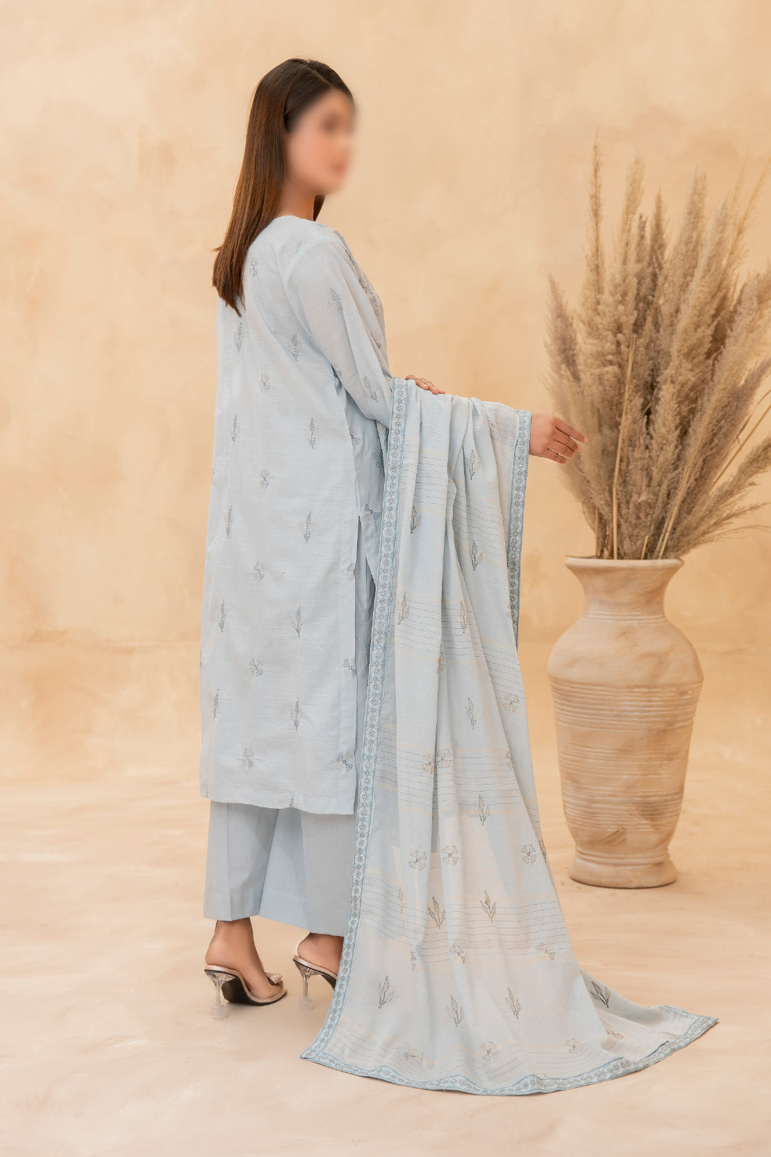 3 Piece - Embroidered Slub Lawn - Nazneen 102