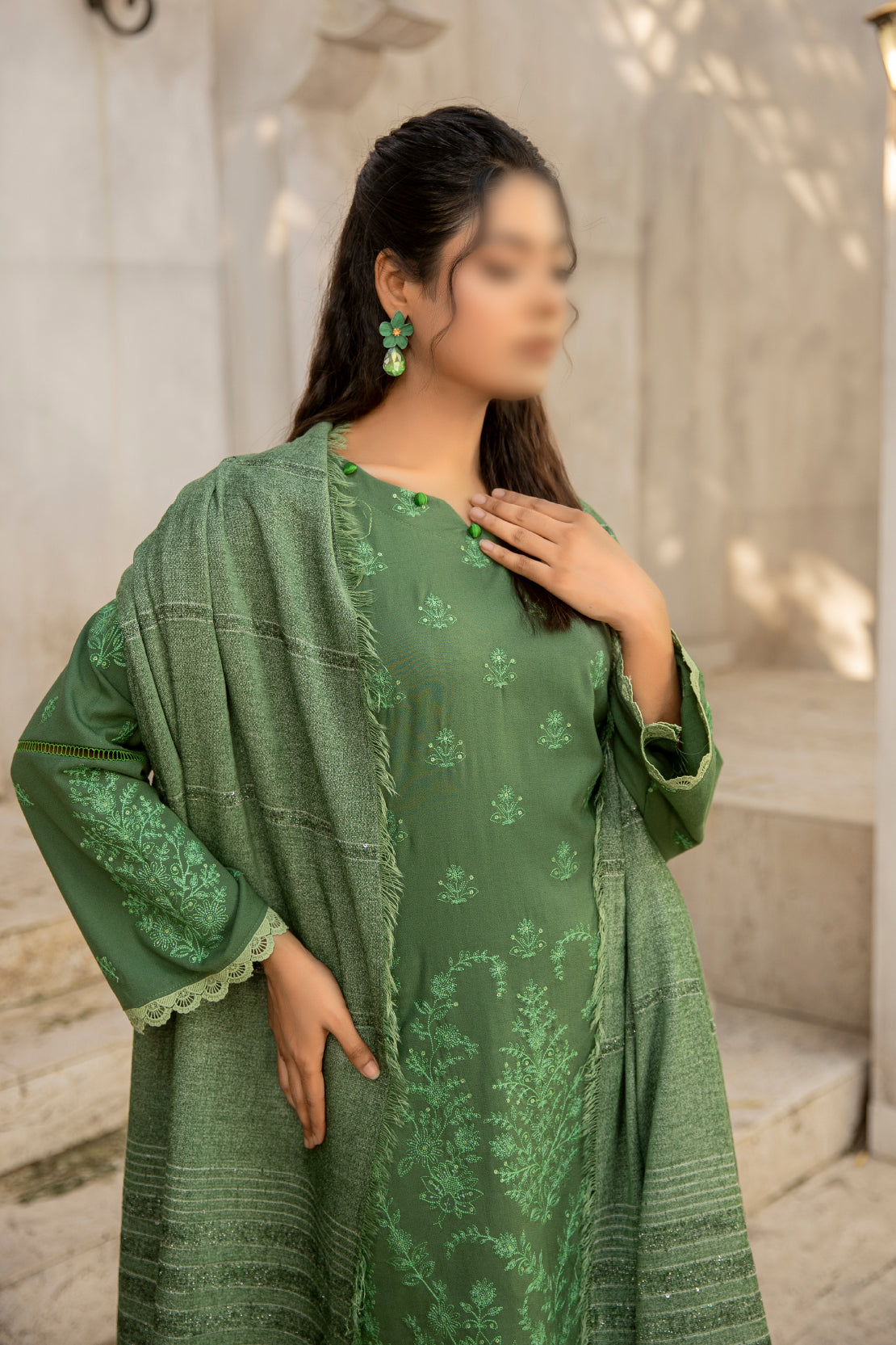 3 Piece - Embroidered Dhanak - Pahnawa 201