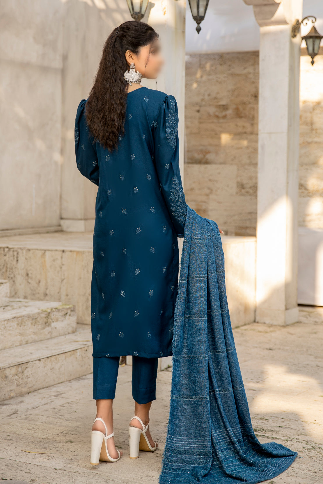 3 Piece - Embroidered Dhanak - Pahnawa 204