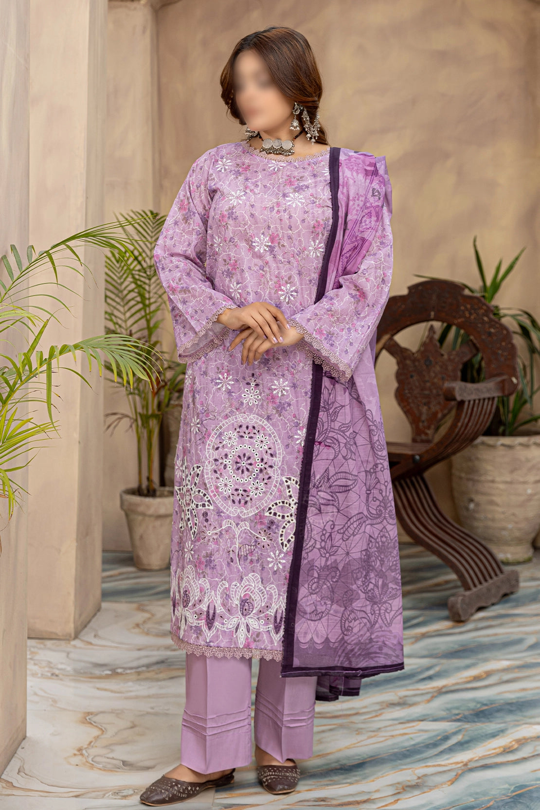 3 Piece - Embroidered Lawn - Parisa 105
