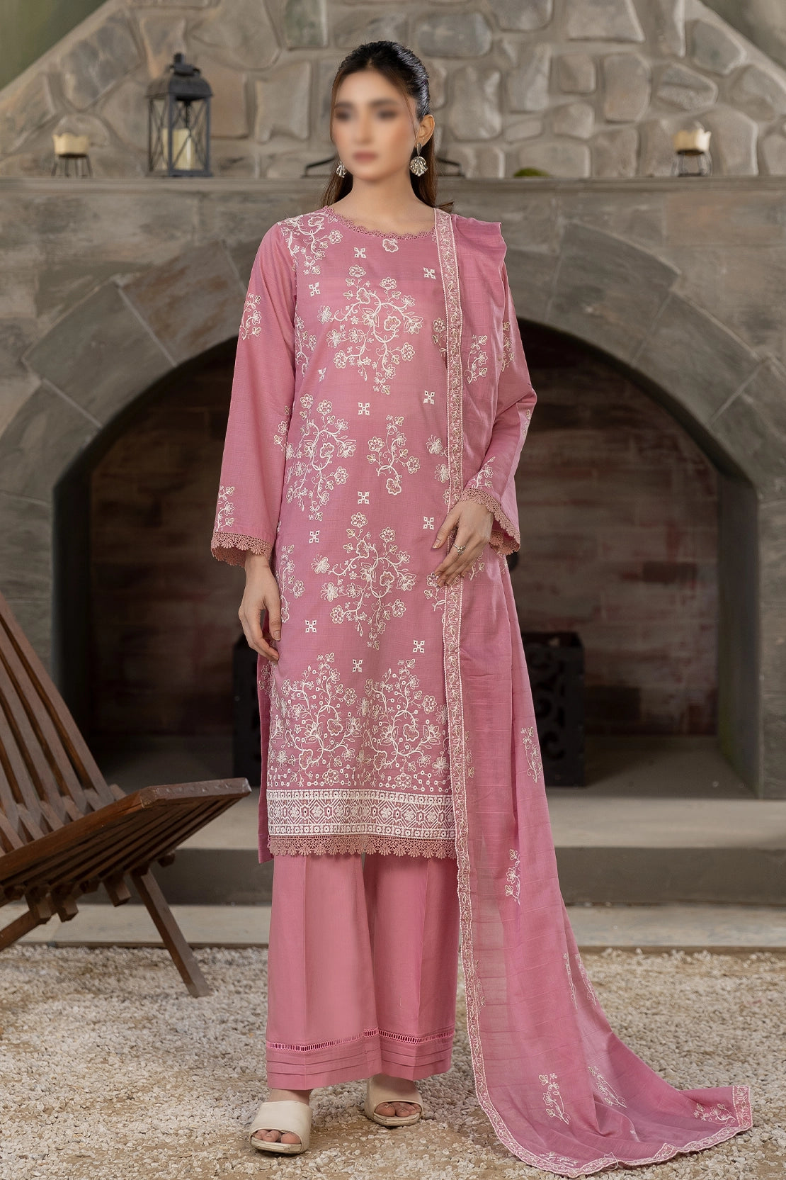 3 Piece - Embroidered Slub Lawn - Reet 103