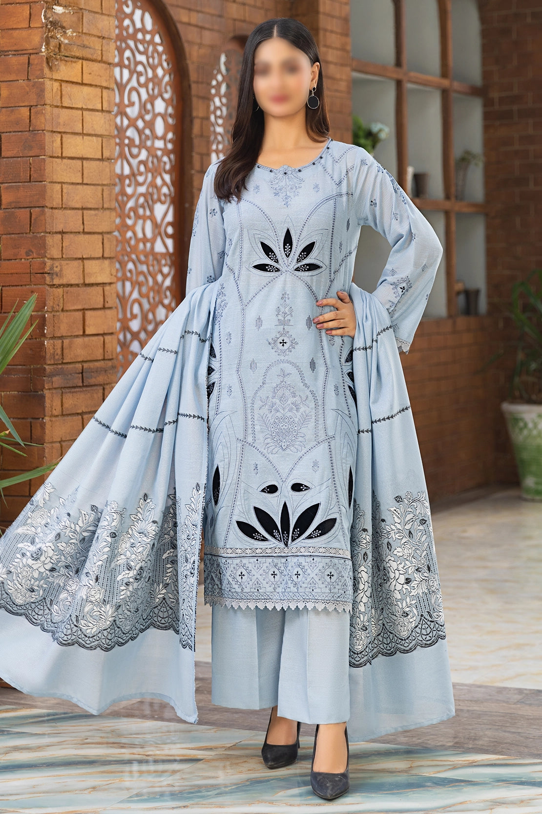 3 Piece - Embroidered Karandi - Riwayat 105