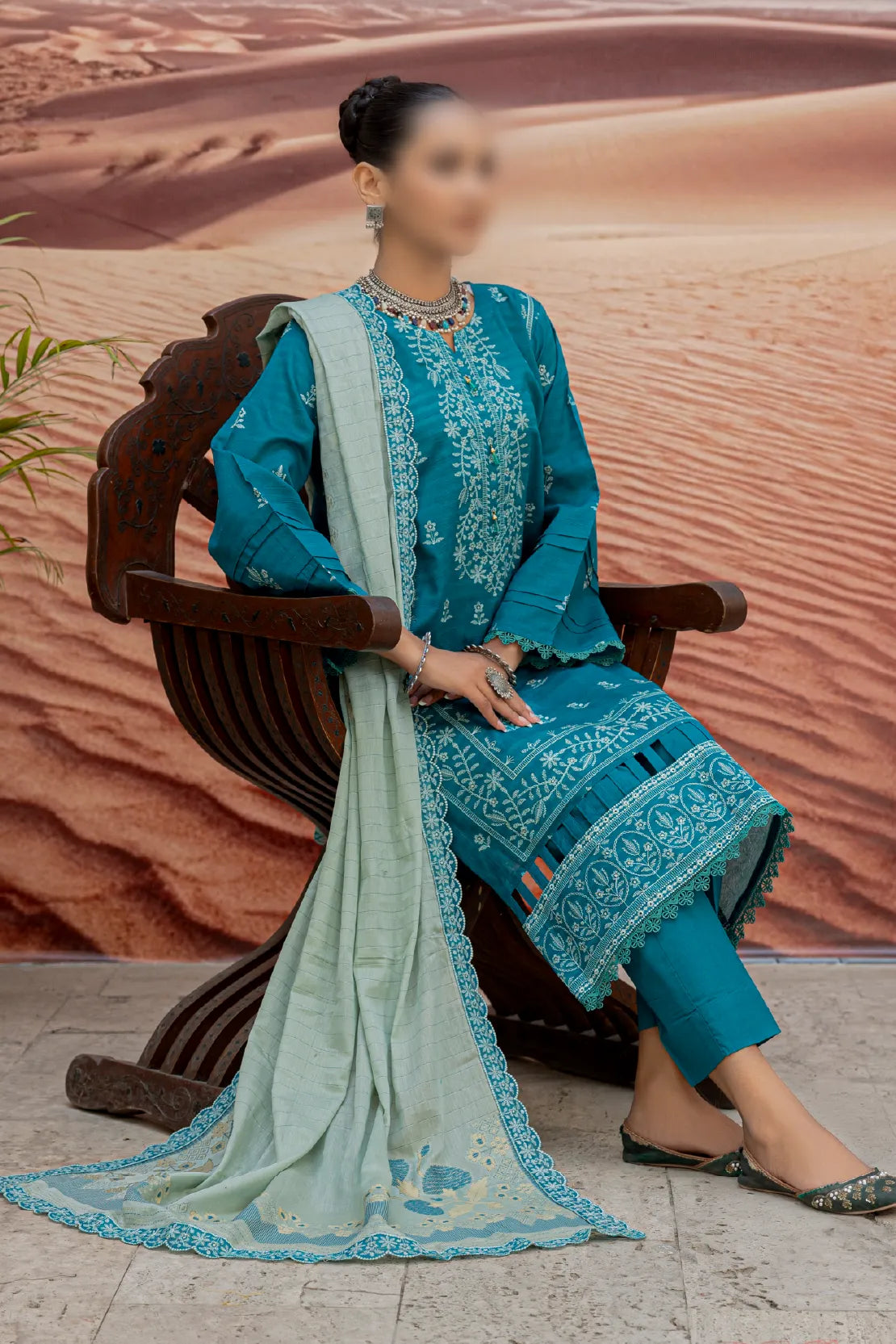 3 Piece - Embroidered Lawn - Taaruf 105